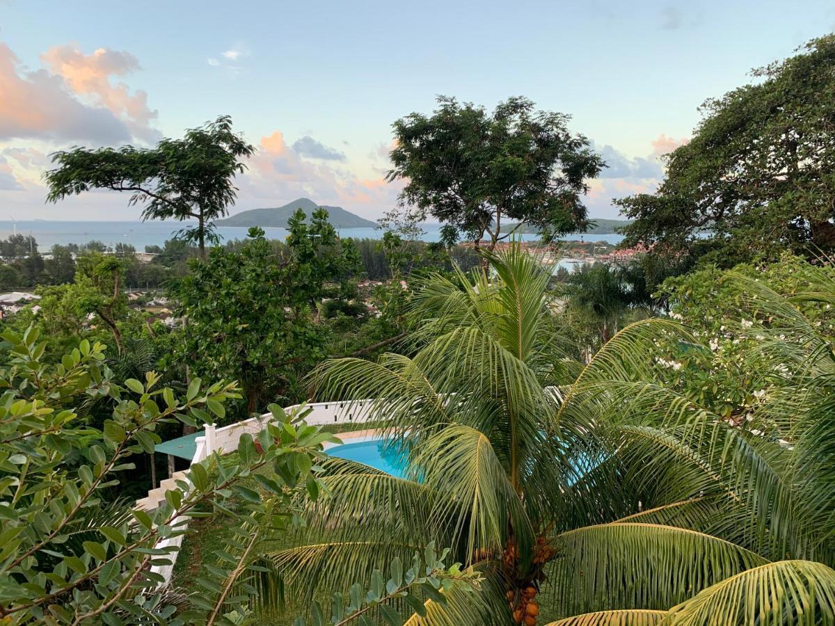 Naturalis - Oceanview Residences * Misere