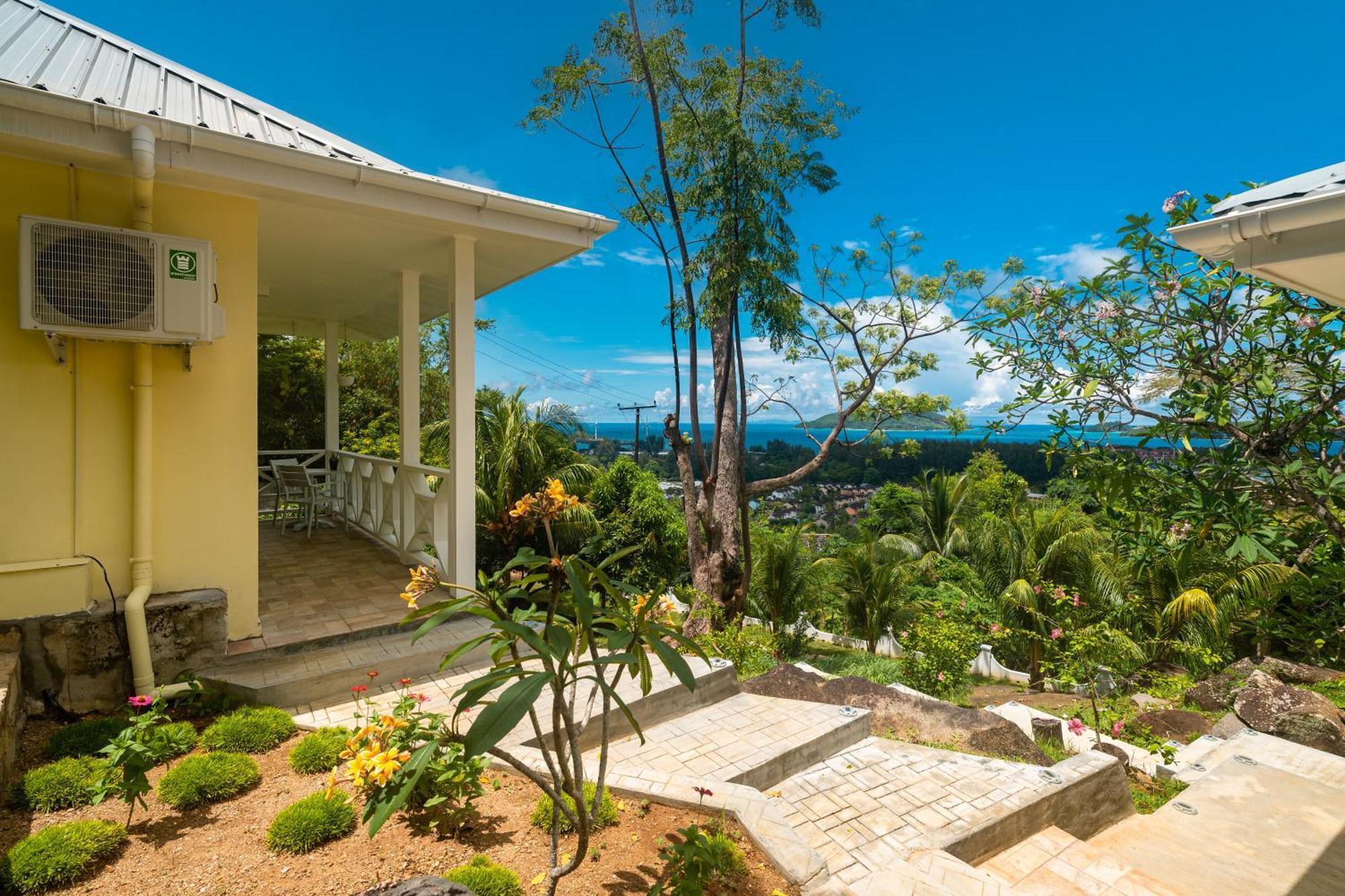 Naturalis - Oceanview Residences Misere